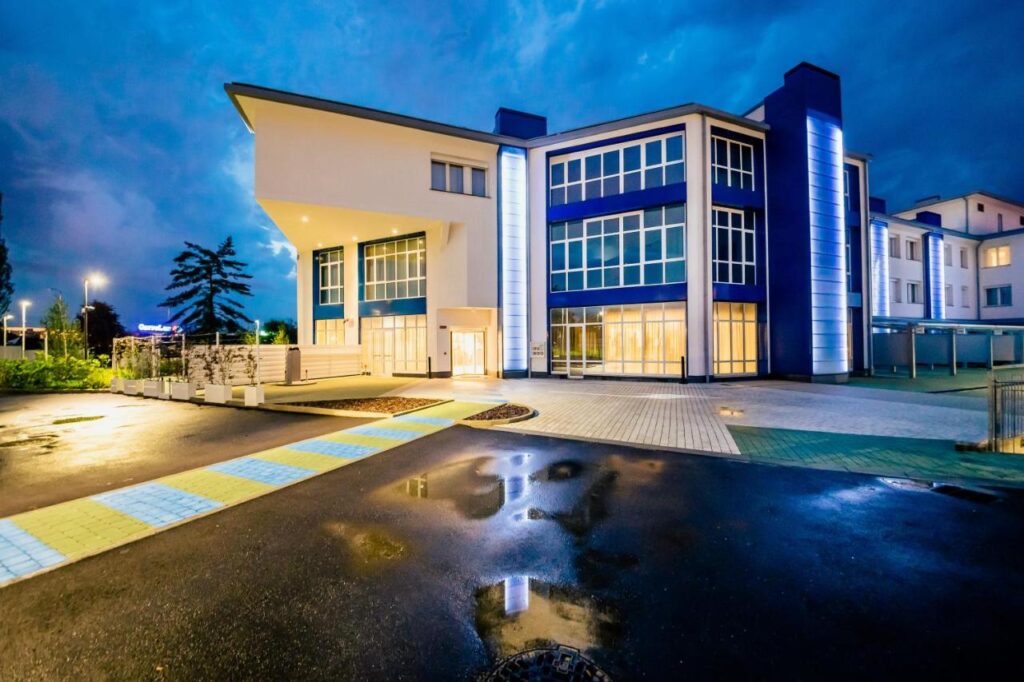 Diamante Motel Facade